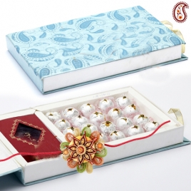 Premium Rakhi Gift Box With Kaju Laddoos